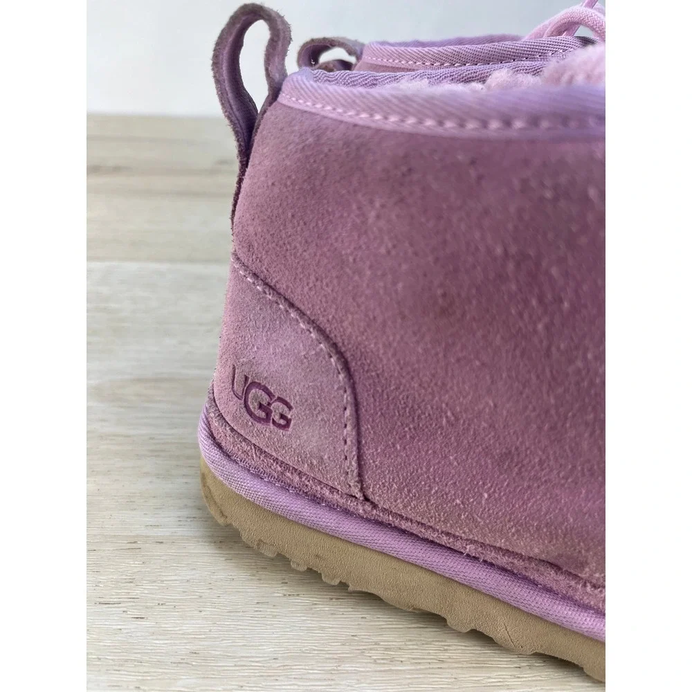 UGG Neumel Chukka Boots Lavender‎ Suede Lined Sheepskin Casual Size 6